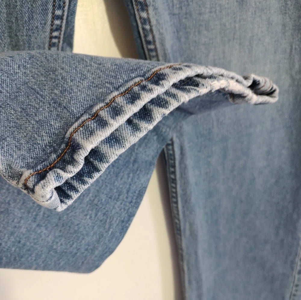 Lee Men's Regular Fit Blue Jeans
